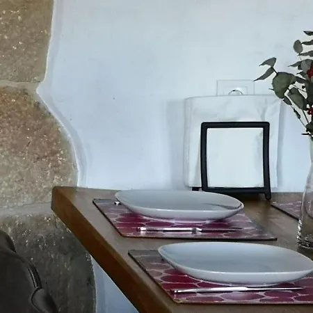 Apartment El Pajar, Rustic Apt. & Gardens With Sheep & Hens *