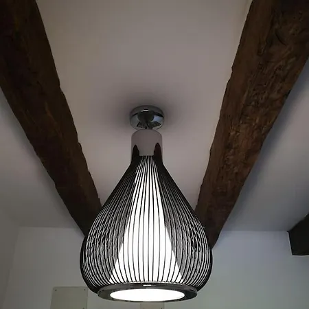 El Pajar, Rustic Apt. & Gardens With Sheep & Hens